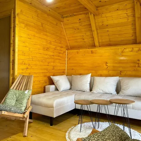 Vikend Kuca I Odmaraliste Julie - Sarajevo - Jahorina * Tvrdinici